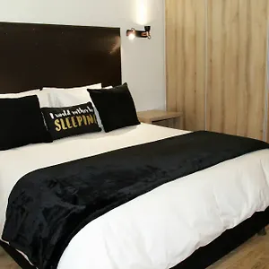 205 New Cumberland 4*, Cape Town South Africa